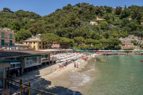 Petite Paraggi